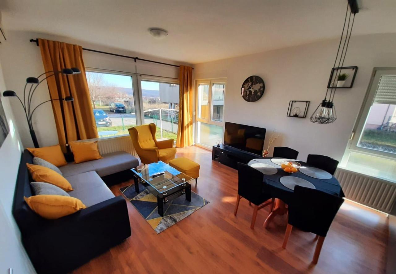 Apartamento Apartman Eva Zagreb Exterior foto